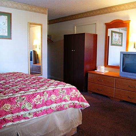 The Governors House Hotel & Convention Center Montgomery Room photo